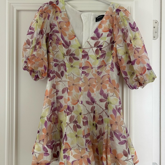 NWOT Bardot “Fleur Puff Sleeve Minidress in Bold floral” - Picture 2 of 3